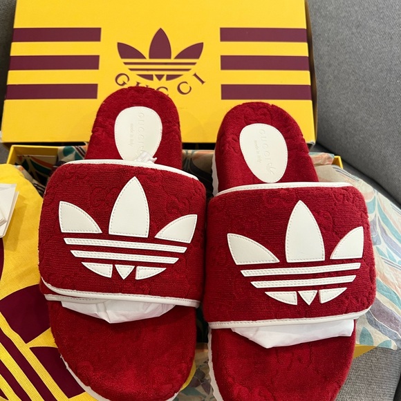 NEW Gucci x Adidas GG monogram red logo slide sandals - Picture 4 of 12